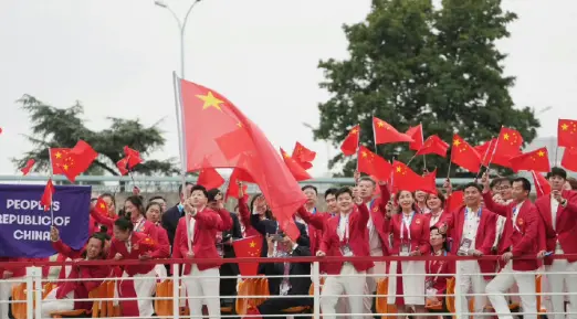 2024巴黎奥运会开幕式：这哪里是开幕式？简直是“爆笑京城”+“悬疑科幻”大型现场！